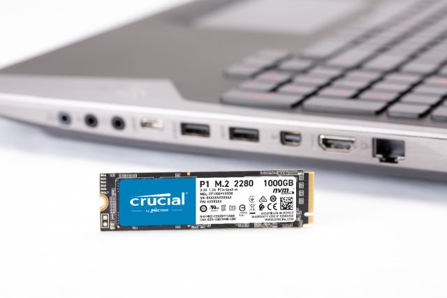 Crucial P3 1TB M.2 PCIe Gen3 NVMe Internal SSD - Up to 3500MB/s